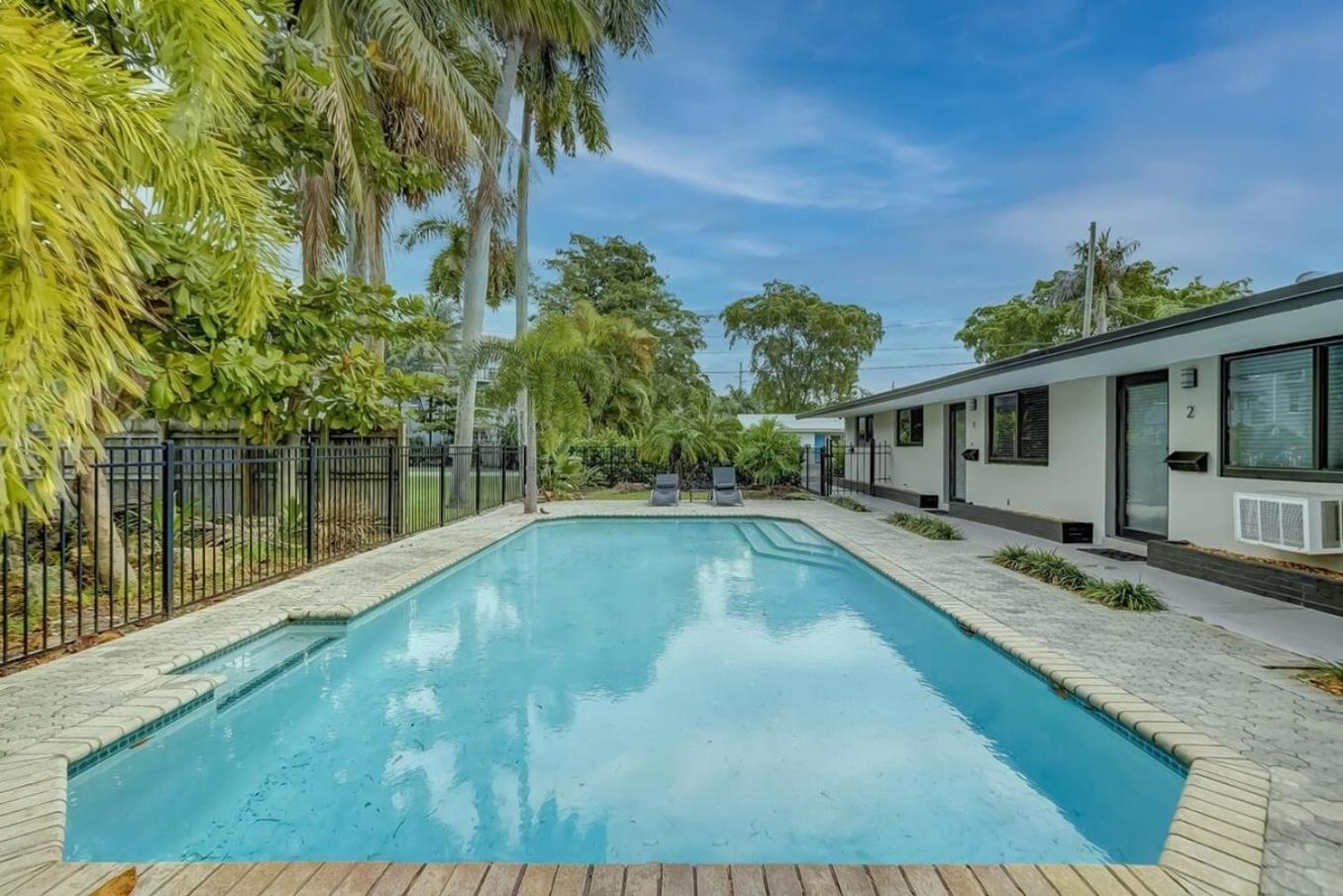 Waterfront Apartment Private Patio Pool Fort Lauderdale Exteriör bild